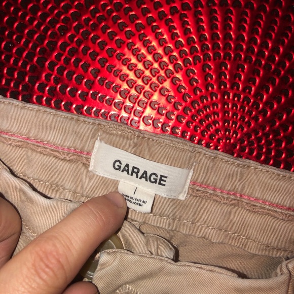 Garage Shorts - Picture 3 of 3